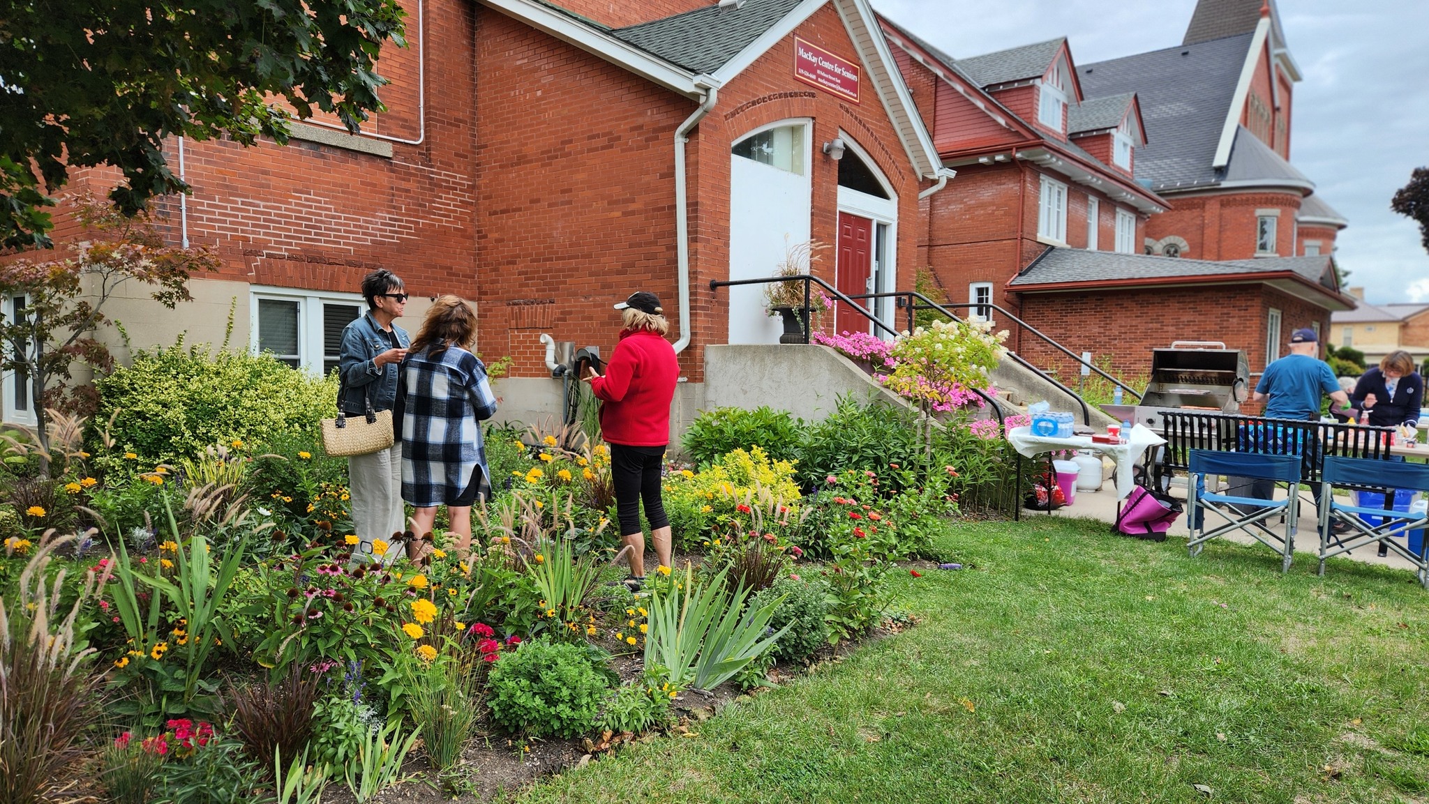Goderich and... - Goderich and District Horticultural Society