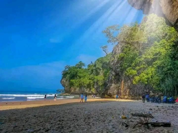 Rijal Bakhri Sawarna