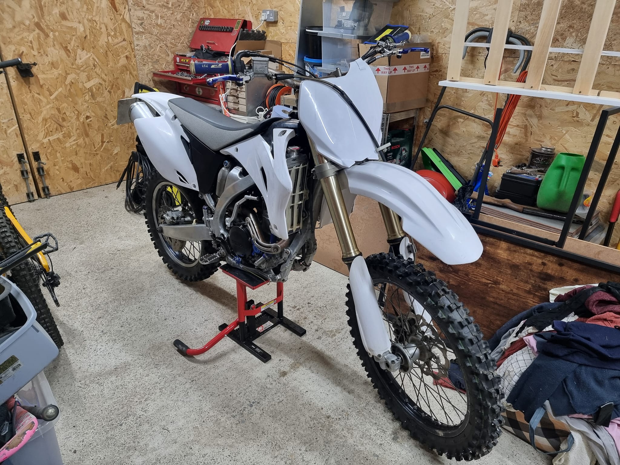 Will my 18 inch rear wheel off my 2017 yz250x fit my 24 yz250f if