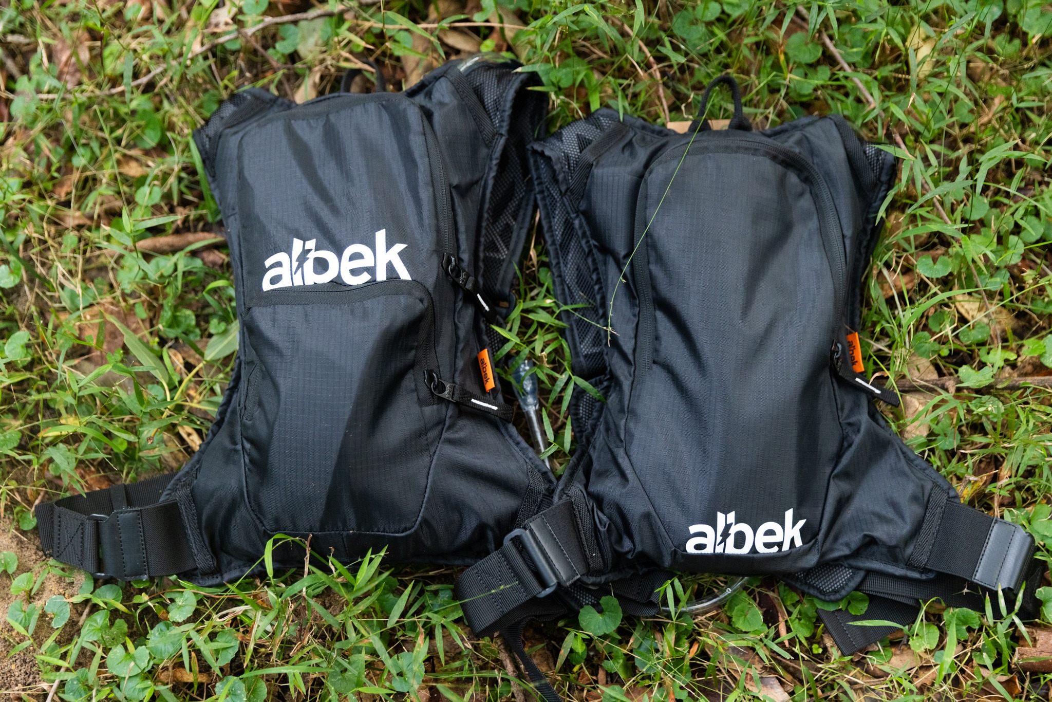 Do you prefer wearing a backpack or a hip pack? UK brand Rapha has