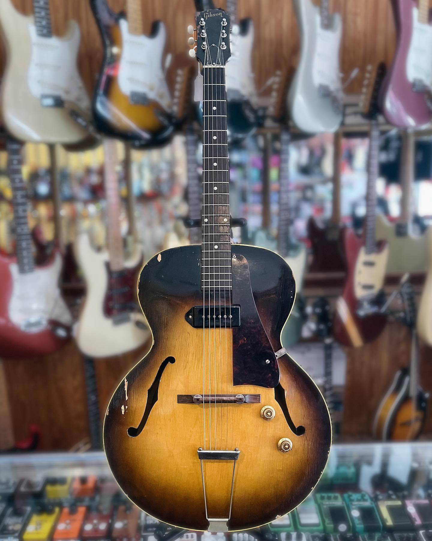 1965 Gibson ES-125C archtop electric guitar for bluesy jazz