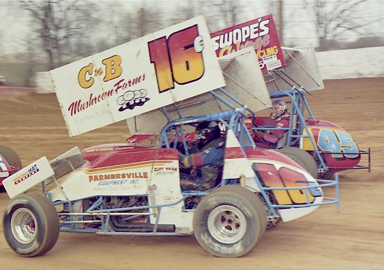 Turn - 16c-Cliff Brian and 45-Jeff Rohrbaugh battle at Lincoln Speedway ...