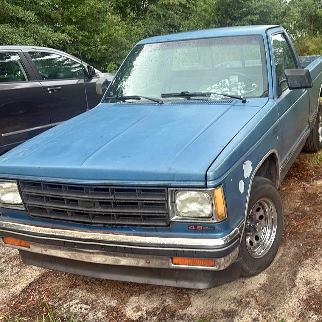 APS Compatible with Chevy S-10 Pickup Blazer GMC S-15 Pickup