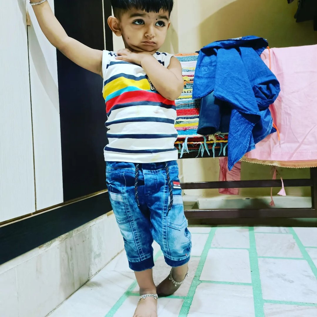 Raju Raju Khan