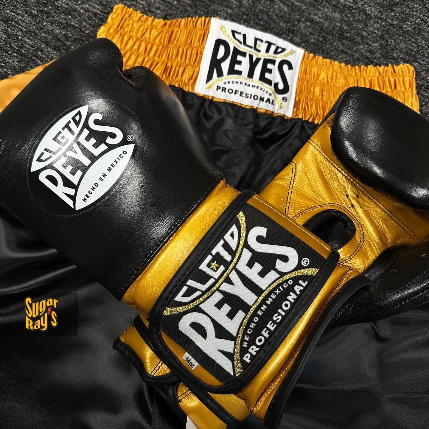 CLETO REYES ボクシンググローブ 12 oz 黒/黄 CLETO REYES LIMITED EDITION Cleto Reyes Black/Gold Special