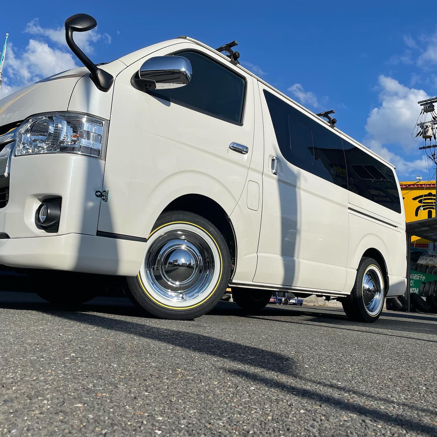 お客様装着ホイールご紹介！！ 車種 #トヨタ ／ #ハイエース ホイール
