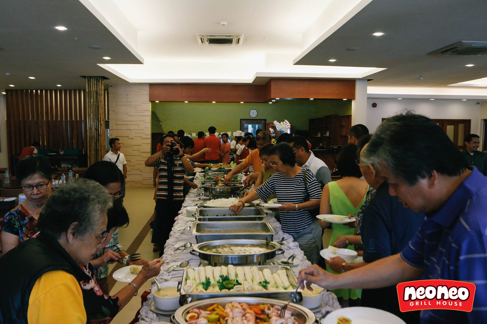 Neoneo Cebu | Cebu City