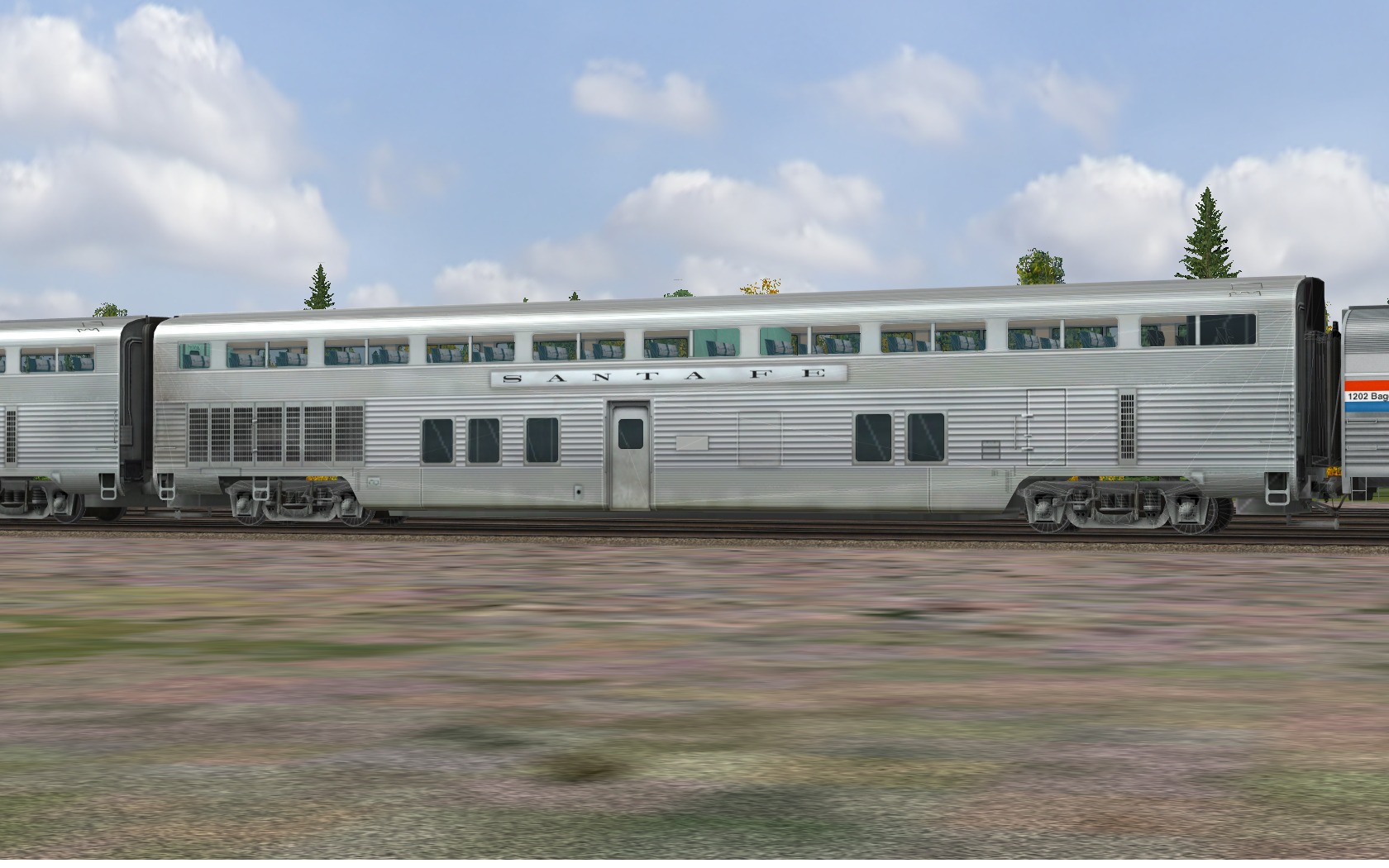 What are experiences with Amtrak hi-level cars for model trains?