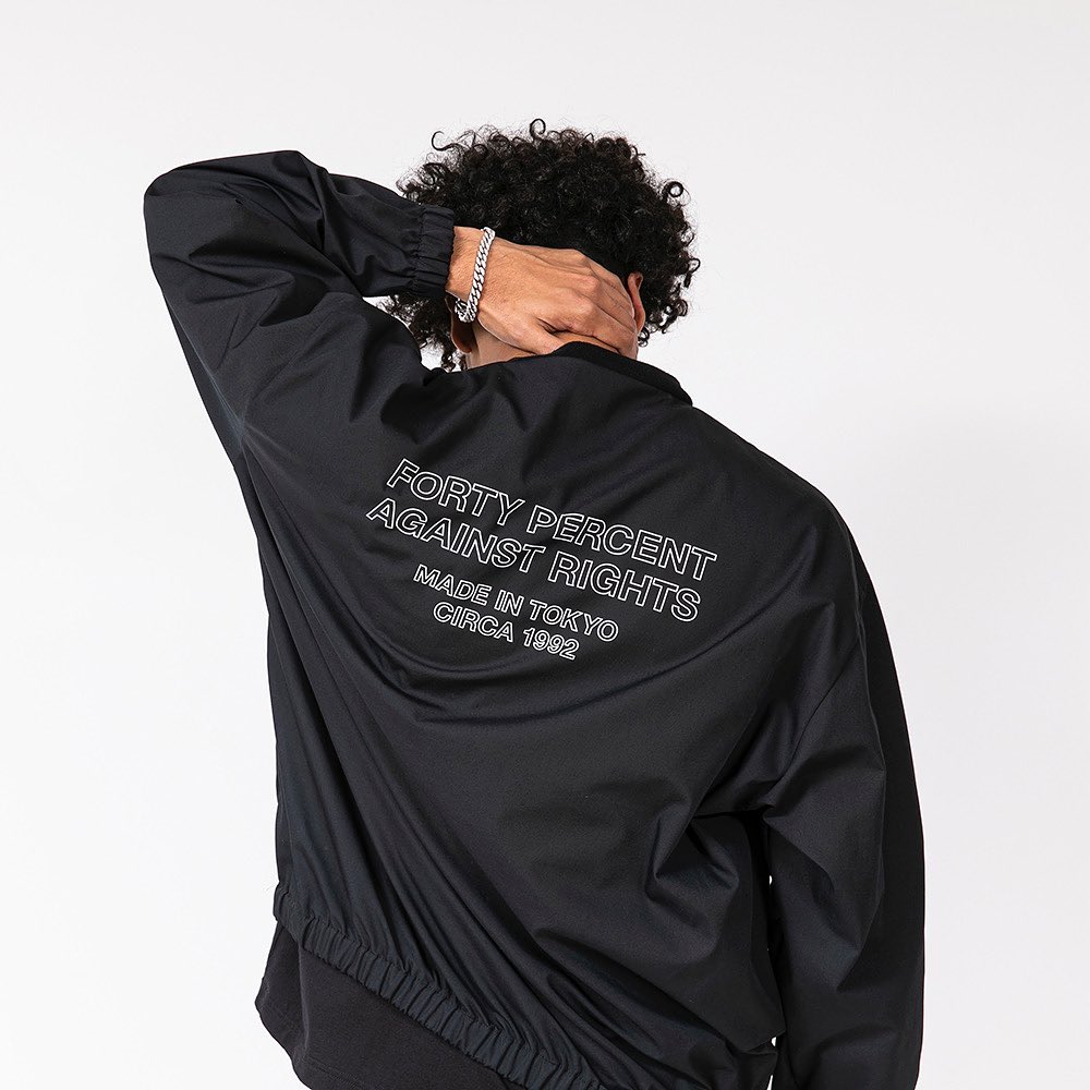 FPAR BANNER SMOCK WTAPS 的兄弟品牌FPAR 黑色極受歡迎只剩下S 白色還
