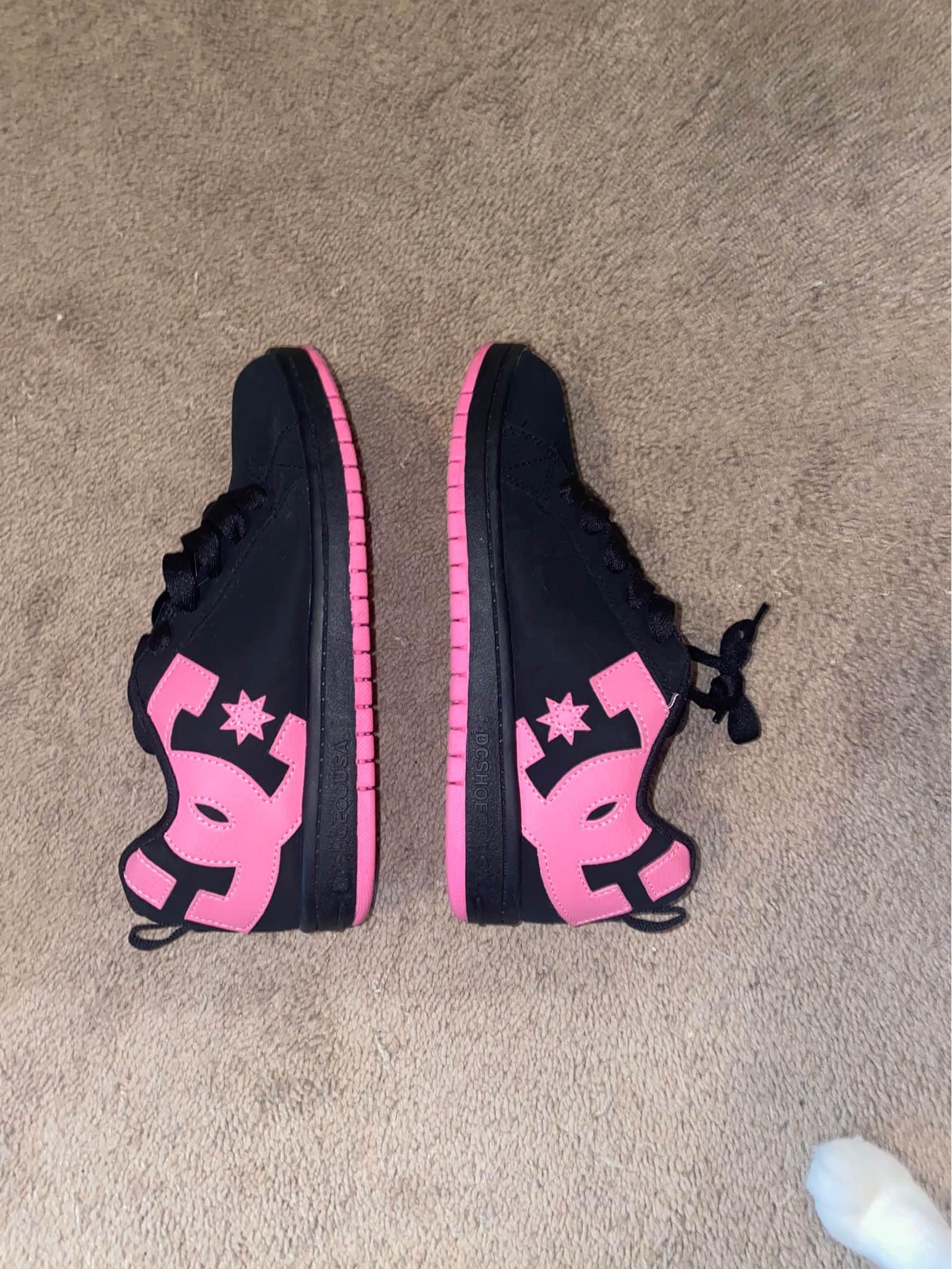 DC Court Graffik Black & Hot Pink Skate Shoes SK8R BOI Puffy Y2K 