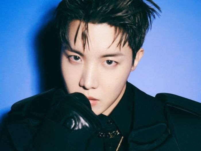 KOOBI PH - 📷 [BTS x GQ Korea] 🔗 https://www.gqkorea.co.kr