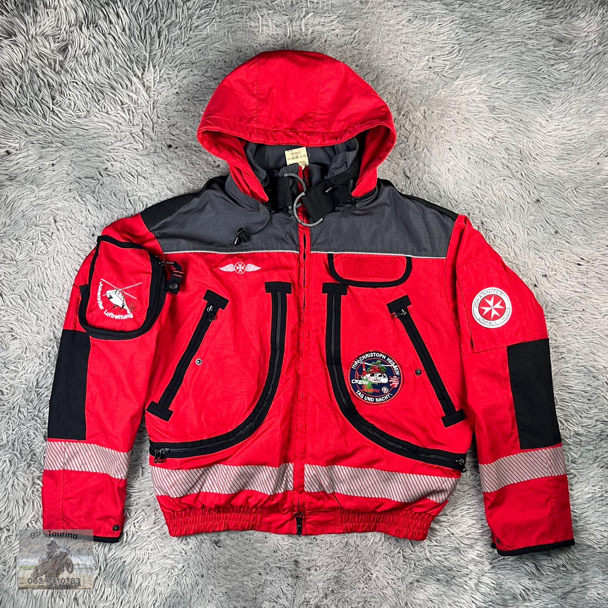 BP - Racing jacket 📌รอบอก 52 ยาว 26 *ราคา 690 บาท ส่งฟรี!! ( ปลายทาง ...