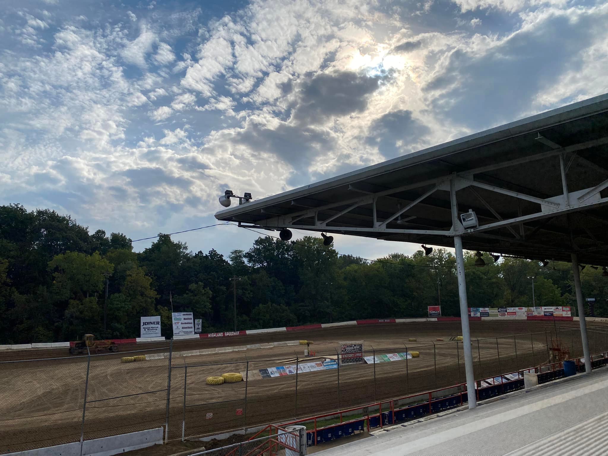 It’s a beautiful morning at World... - Highland Speedway | Facebook