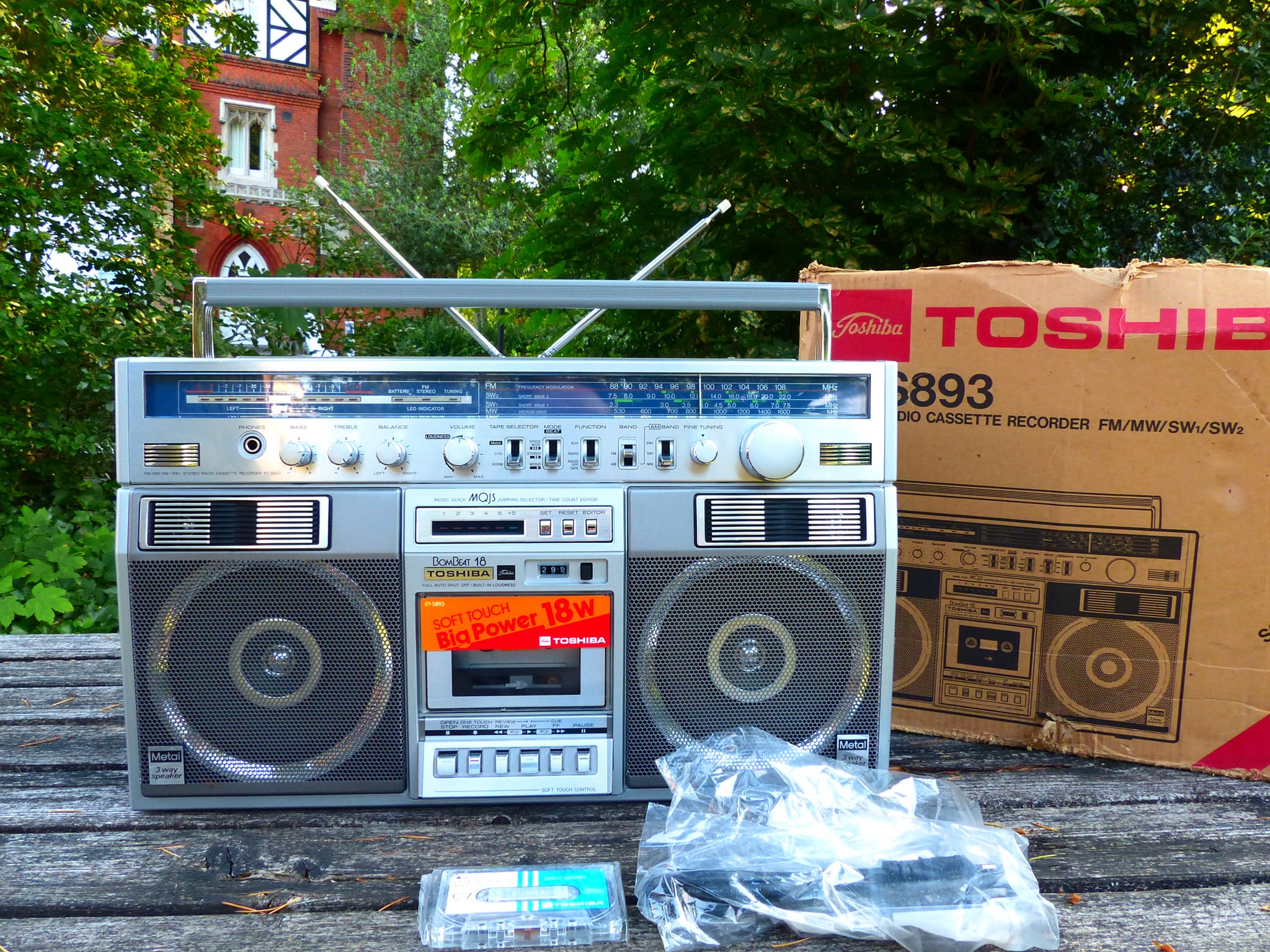 Toshiba Bombeat 18 not for sale