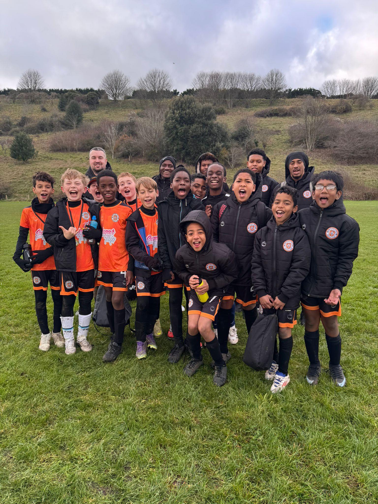 Limitless Youth FC CIC | Crawley
