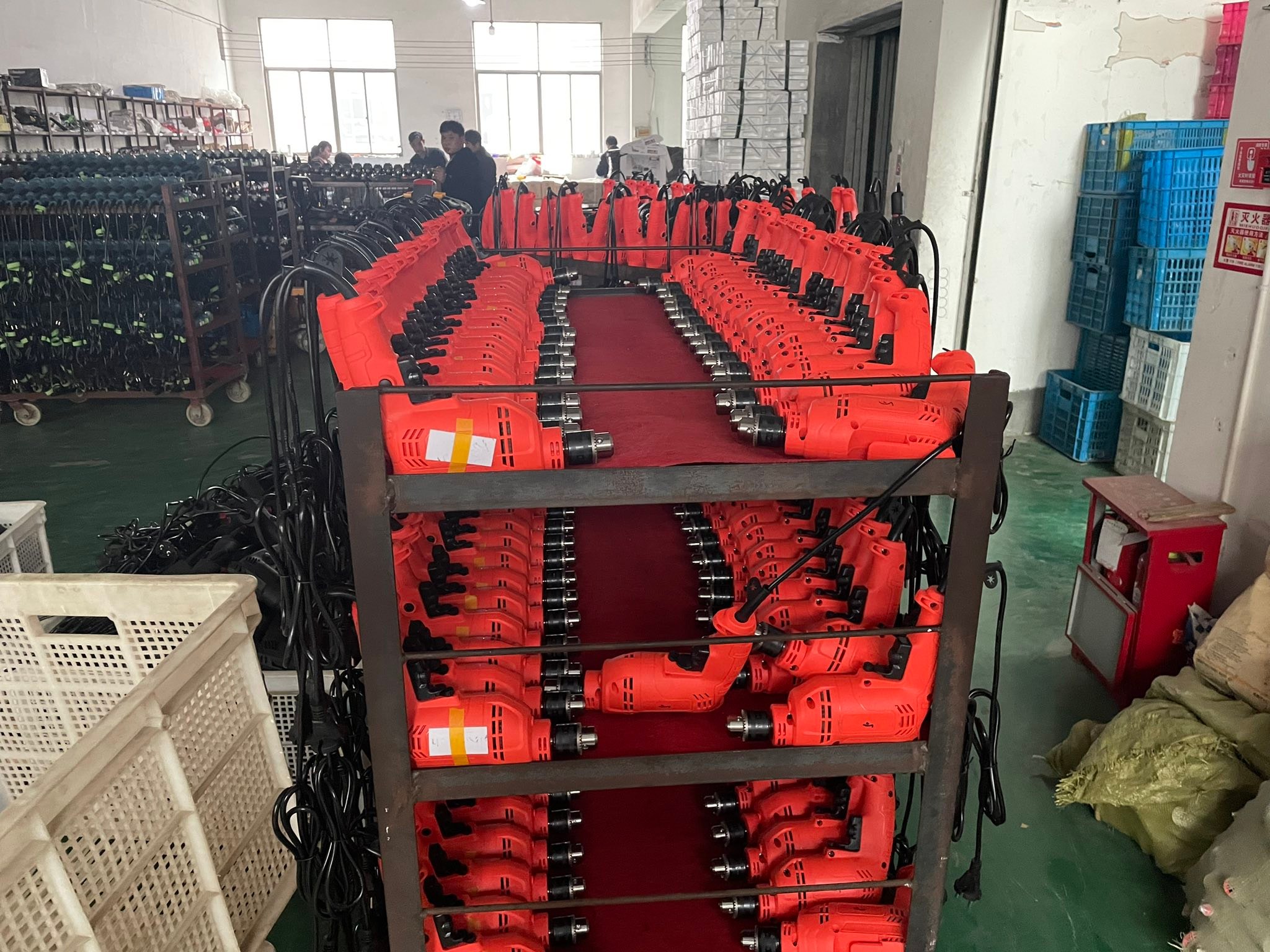 BOTOOLS STORE supply of hardware tools, electric tools and lamps | Facebook