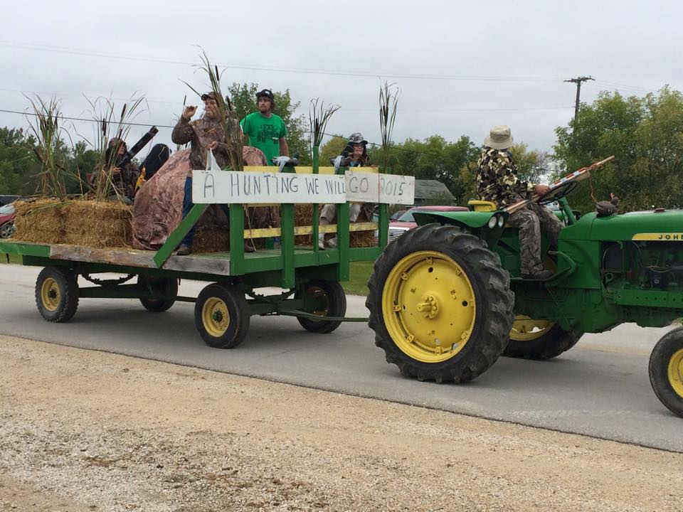 Ashern Rodeo - The parade is in full swing! Great job to...