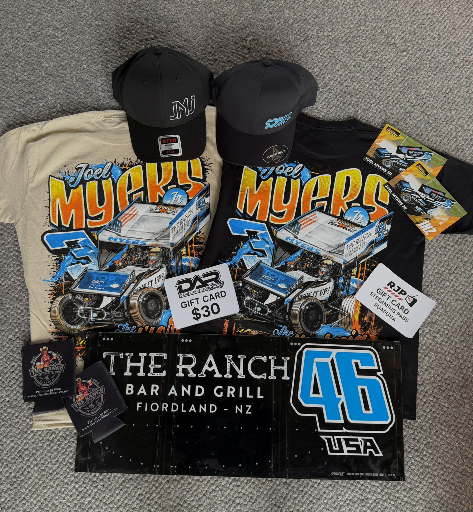 Daniel - FRIDAY GIVEAWAY TIME 🥳 (closed) We’re giving one lucky fan ...