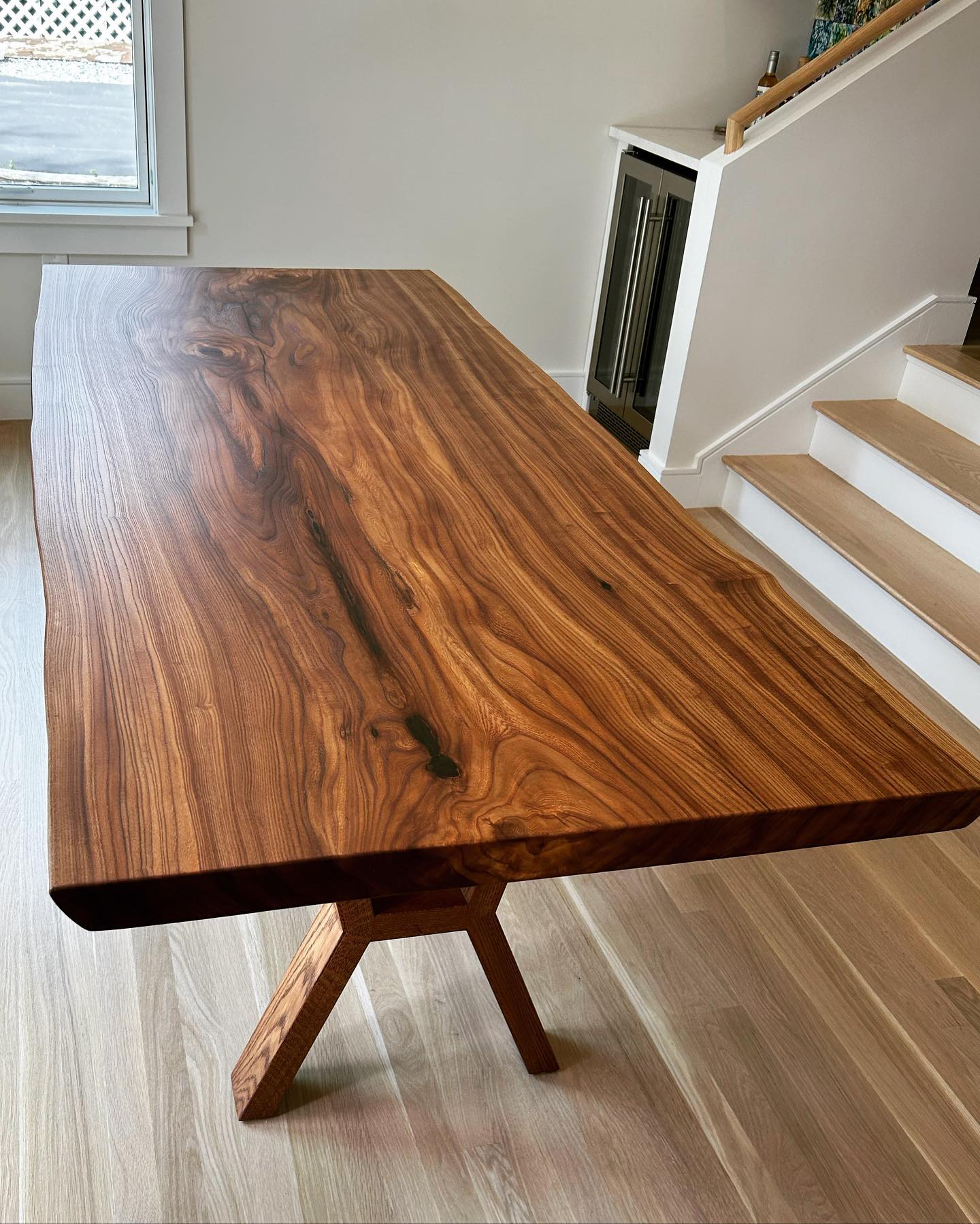 Case Study® Furniture Aiko X Base Table These lightweight