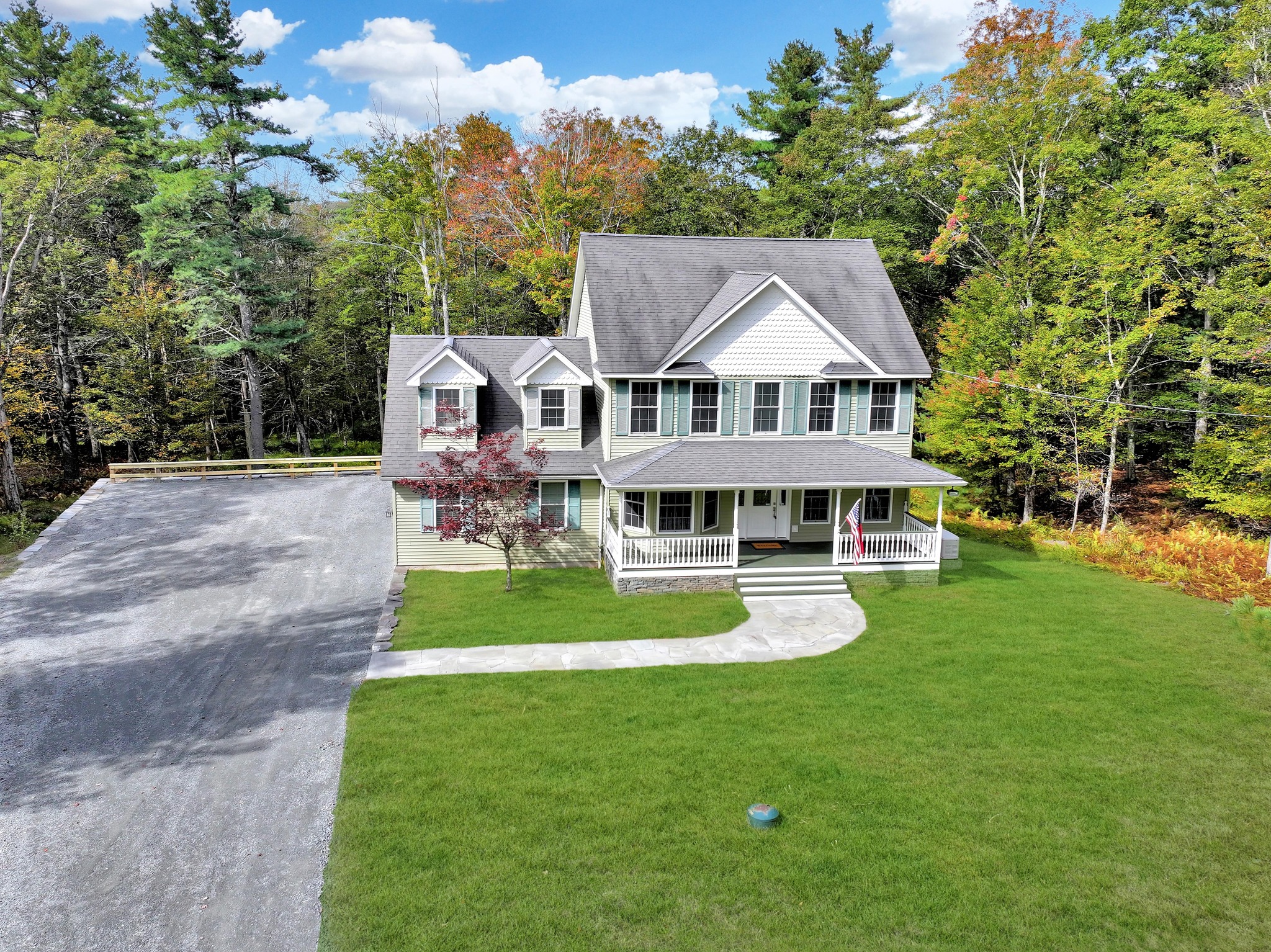 🏡 Open House | Stunning Farmhouse Colonial in Pocono Mountain Woodland ...