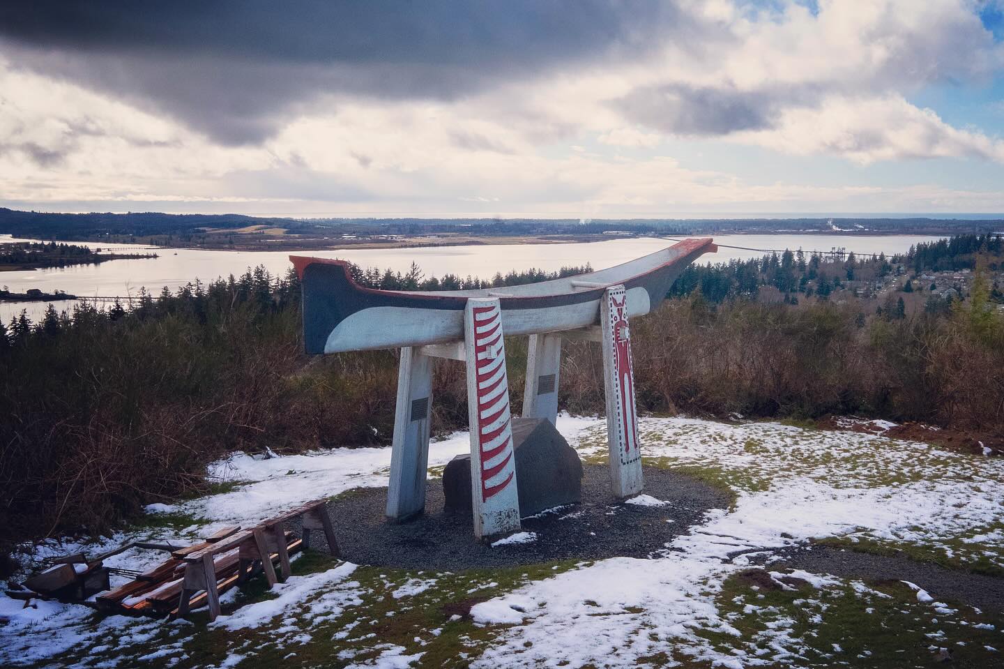 A memorial to Chief Comcomly sits... - Chinook Indian Nation