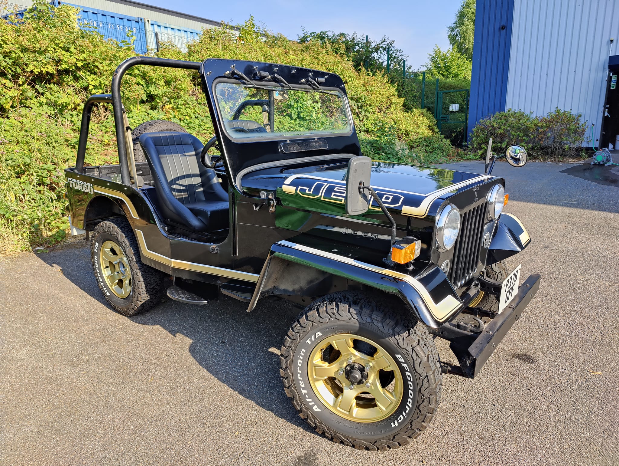 M I T S H U B I S H I -J53? 1986-1992 Grade-MITSHUBISHI JEEP 