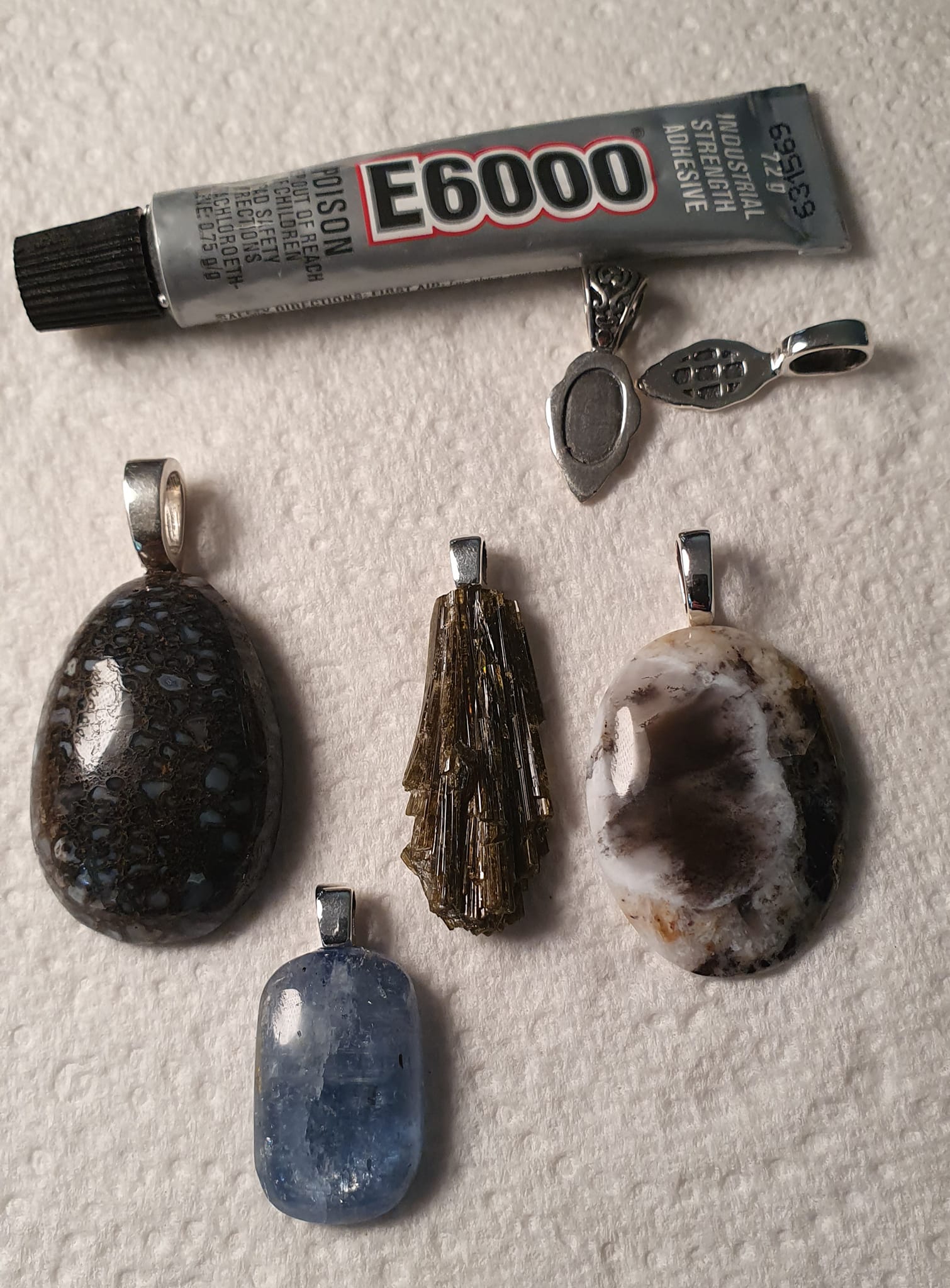 Ciondolo in Charoite in argento sterling, collana con pietra preziosa ovale viola, raro gioiello in pietra russa per la guarigione spirituale, regalo