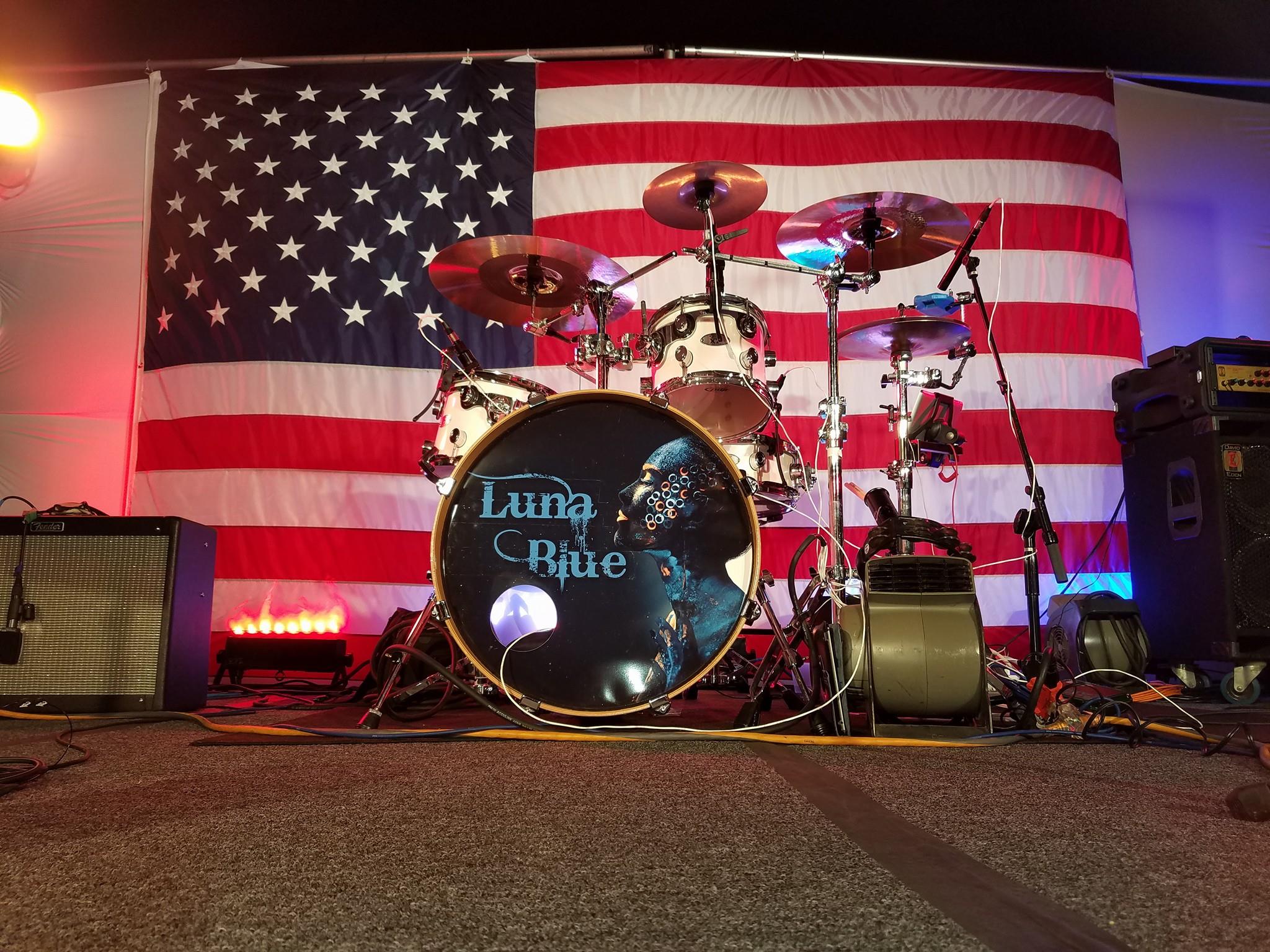 Luna Blue - Tampa Bay, FL rock cover band