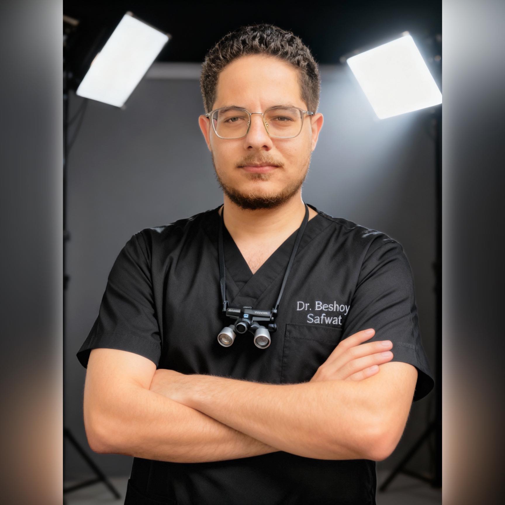 مركز الدكتور / ماجد على منصور لتجميل الأسنان. العنوان/ فاقوس شارع ...