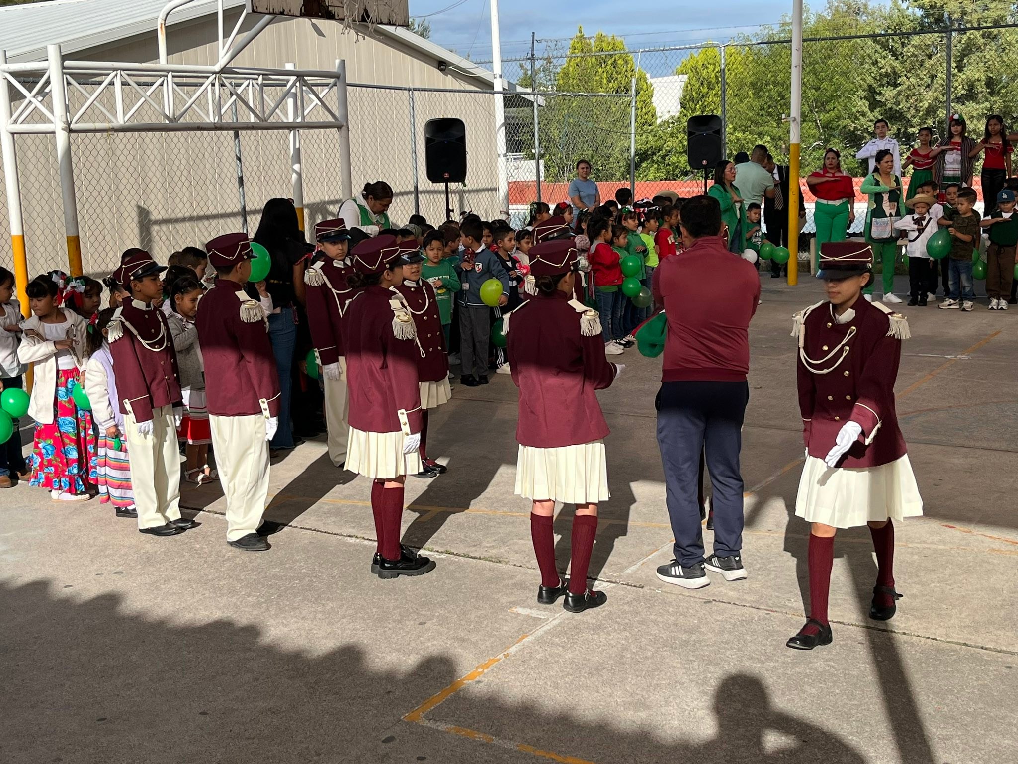 Escuela Primaria "2010 Bicentenario de la Independencia de México ...