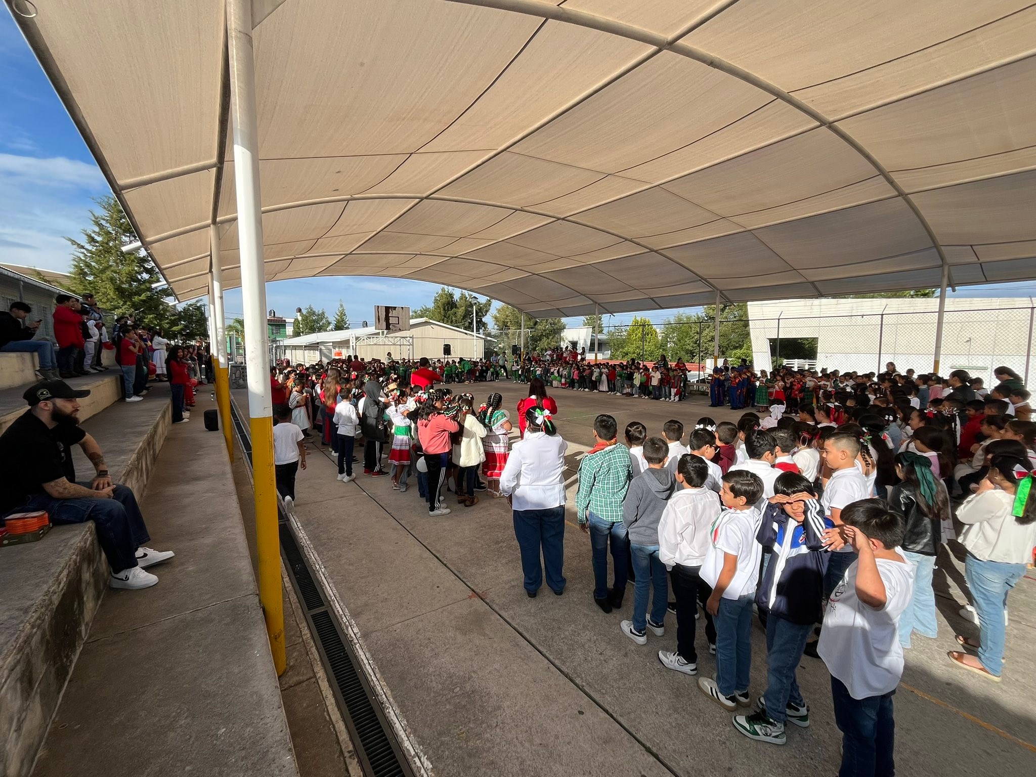 Escuela Primaria "2010 Bicentenario de la Independencia de México ...