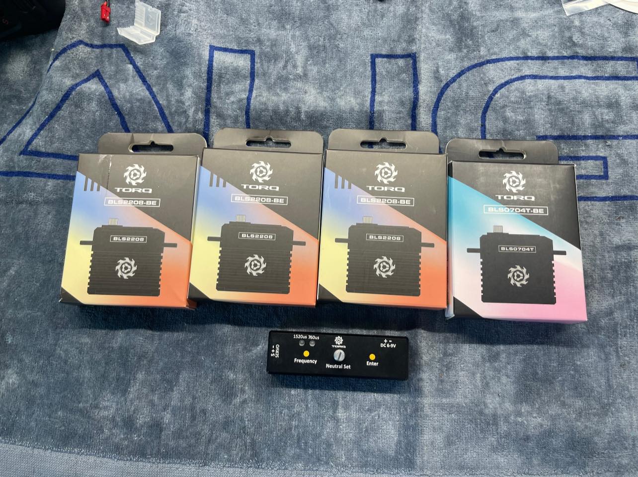 Who knows what the difference is between the align 820M and the