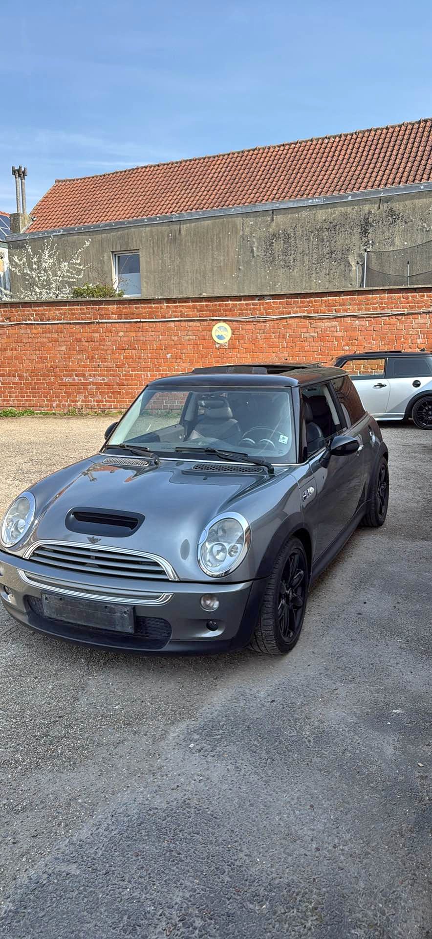 Vend toutes pièces mini Cooper S R53 - Cars & Trucks - Evere | Facebook ...