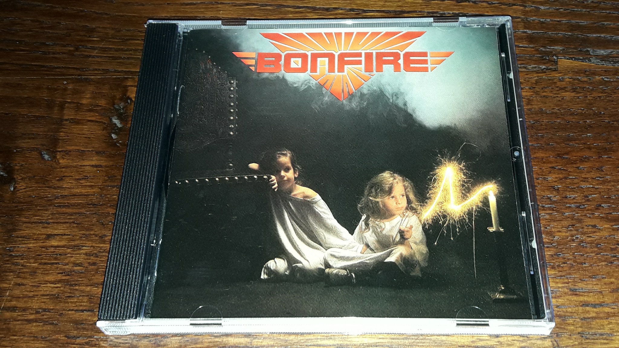 Bonfire - Don't Touch The Light (1986)🇩🇪