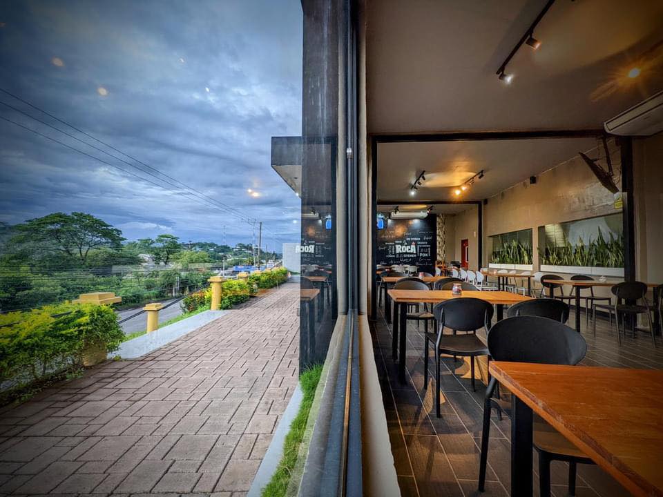 La Roca Restaurant | Santa Rosa de Lima