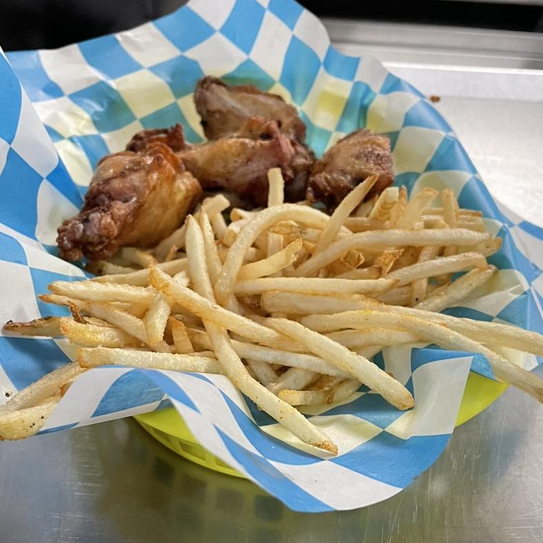 Lunch under $10 and in under 10... - Lightning Rounds | Facebook