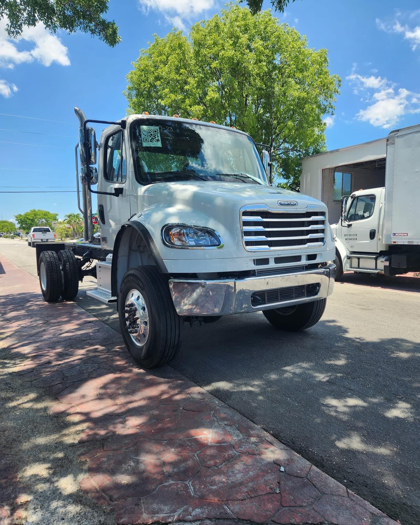 🚨BRAND NEW TRUCK🚨 2024 FRHT... - Rody Truck Center Of Miami