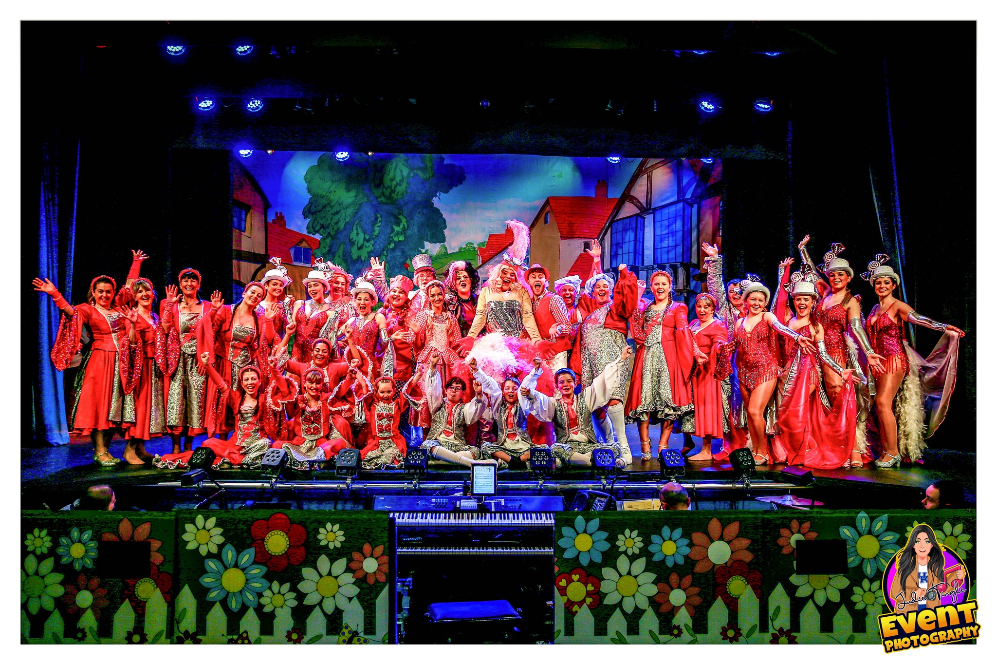 Two sell out shows yesterday with an... - Congleton Pantomime | Facebook