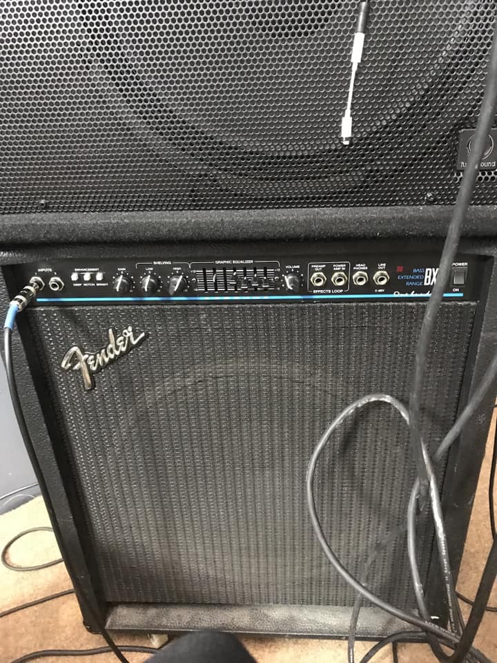 Fender BXR100 bass amp reviews and experiences