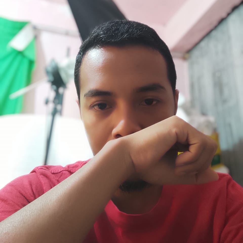 Azroy Him