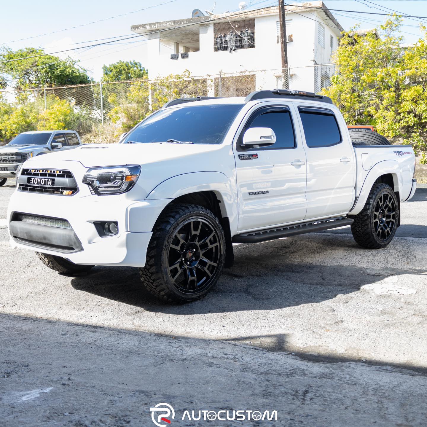 PR Auto Custom - #Toyota #Tacoma -instalación de aros PRO... | Facebook