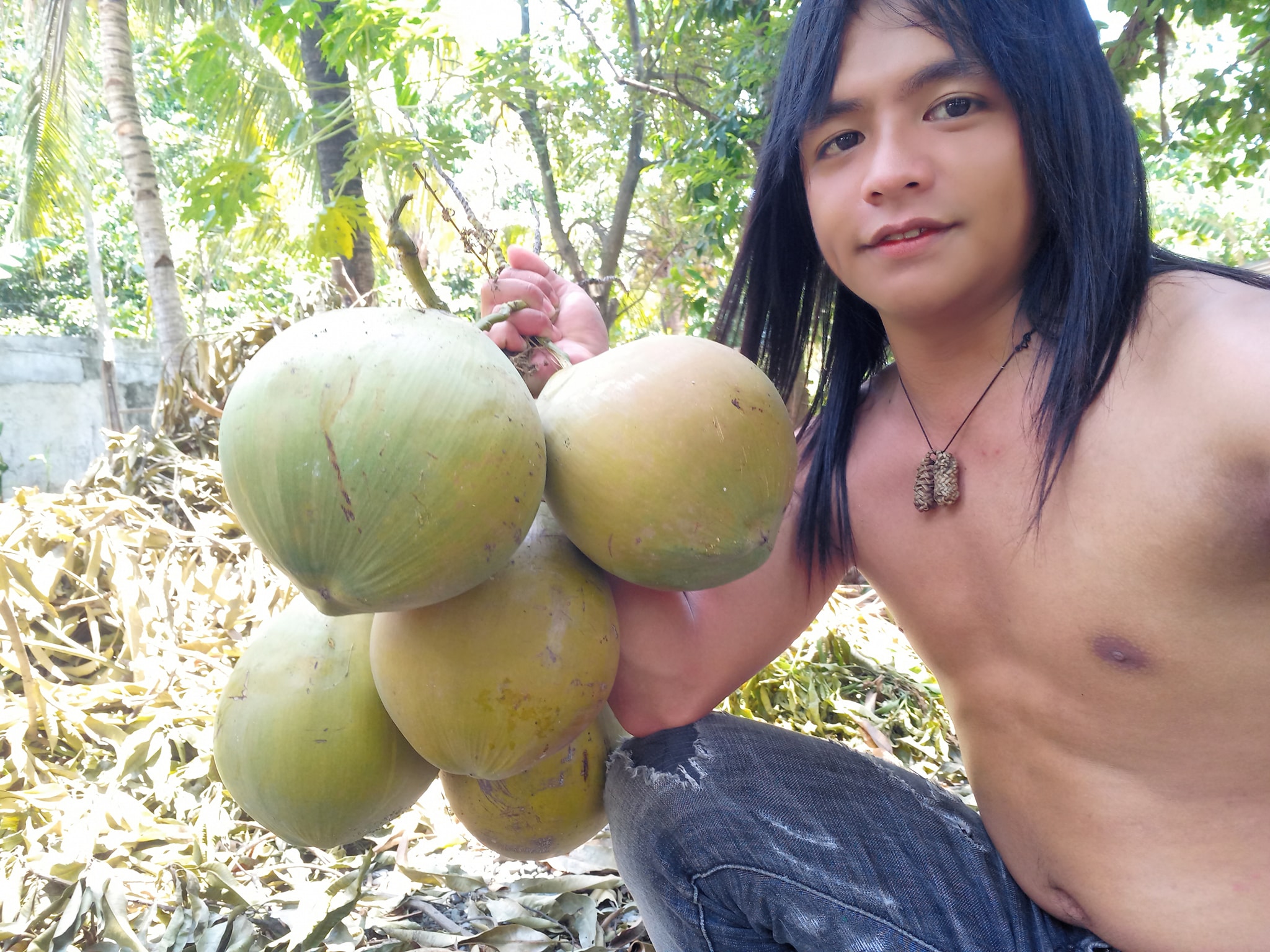 Salamat sa umakyat ng buko eto inumin... - Jey Rick Sigmaton