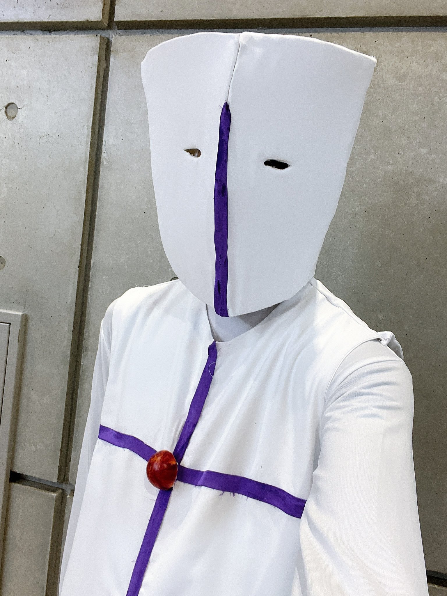 aizen-sosuke-cosplay-bleach-animated-world