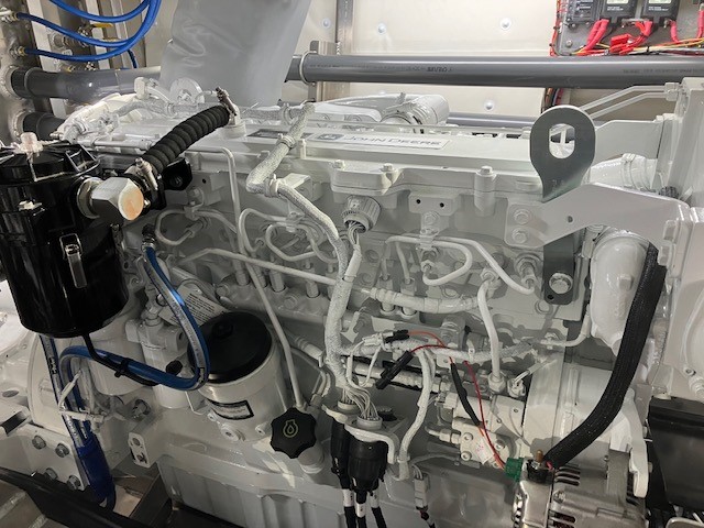 New custom build 47' crabber... - Cascade Engine Center, LLC