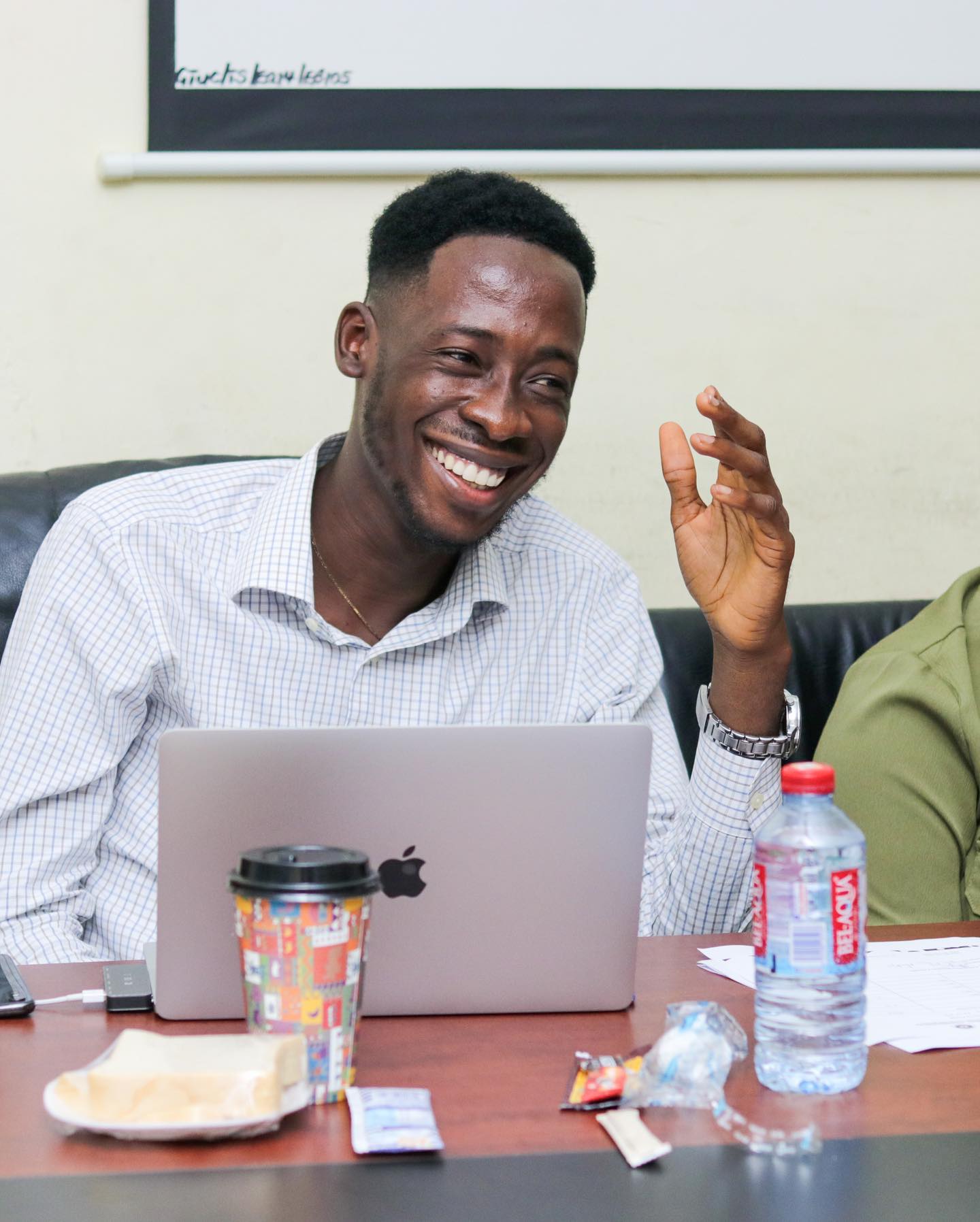 Code R | Accra