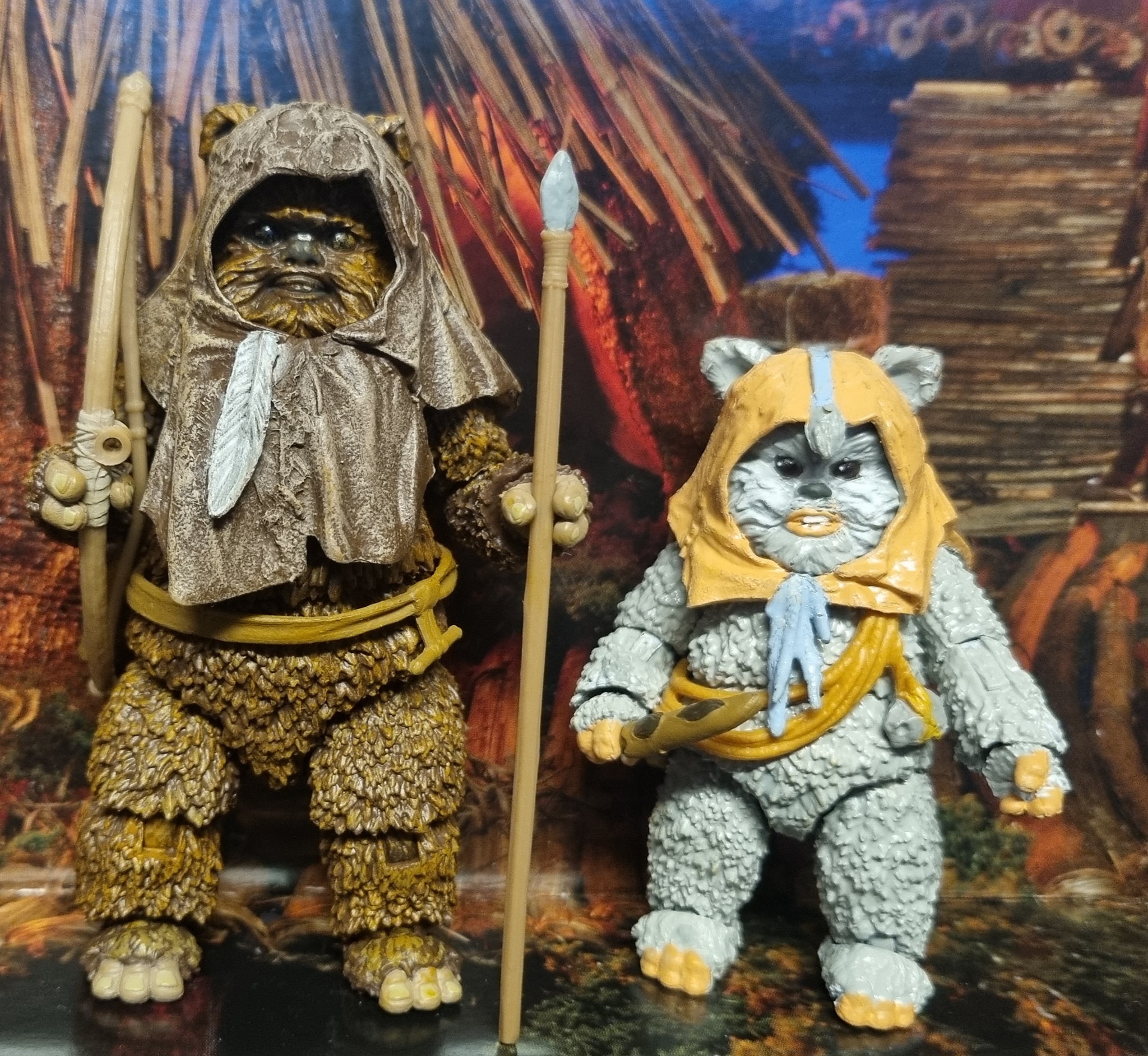 2 more Black Series Ewoks including Kneesaa