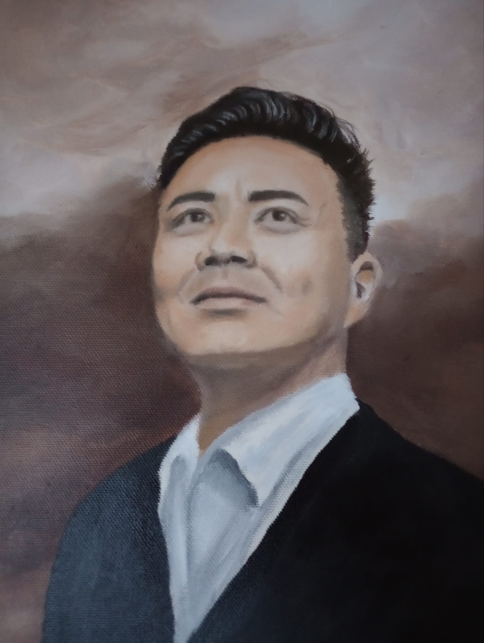 My portrait - an opera Singer from Greenland 💙