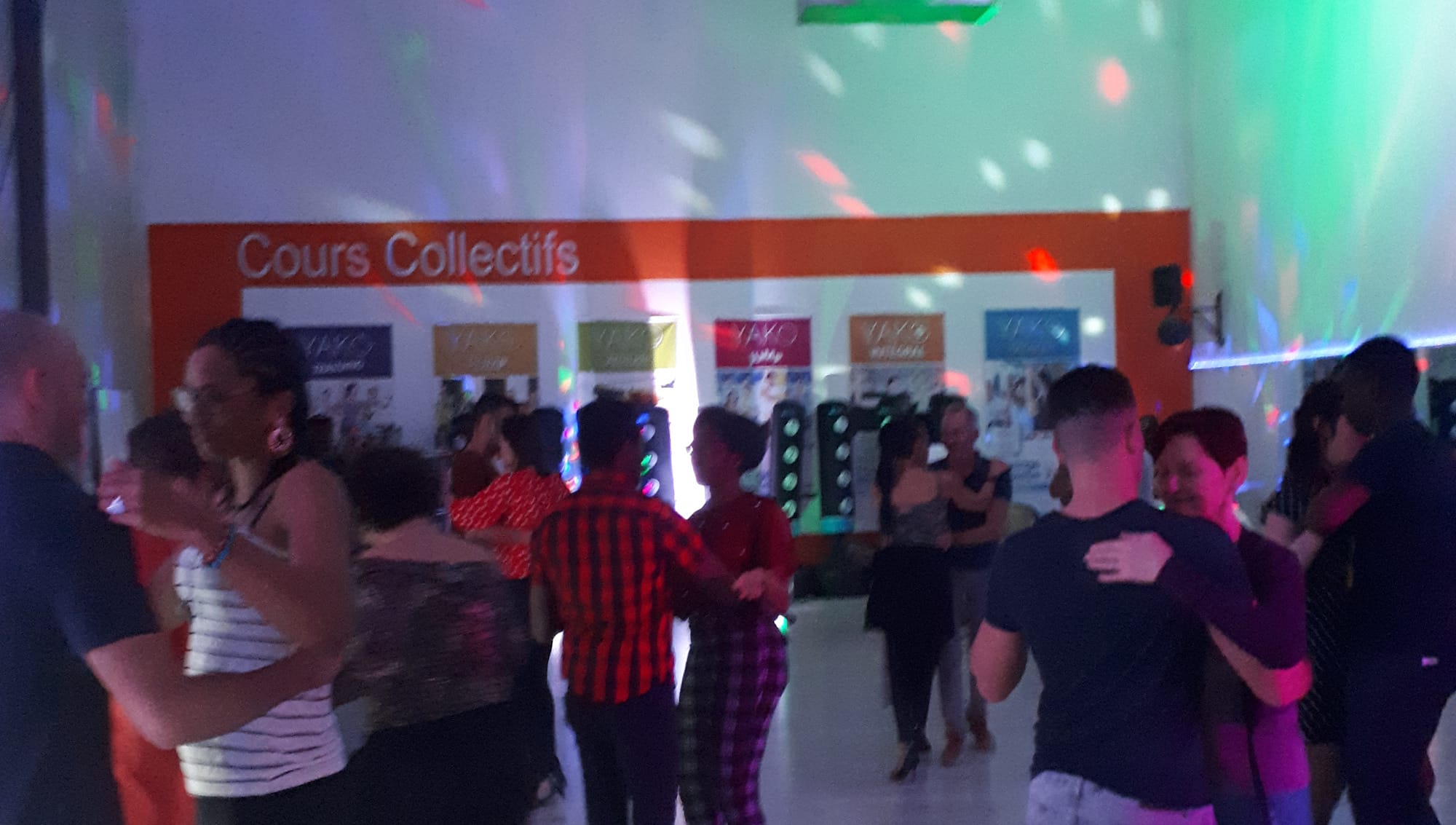KEM Social COnvier VIrtuellement à Danser