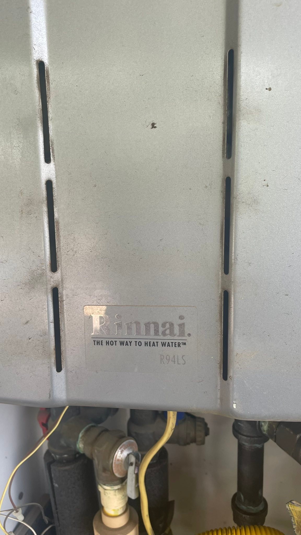Rinnai V94iN Tankless Water Heater - 9.8 GPM, Natural Gas, Indoor Unit