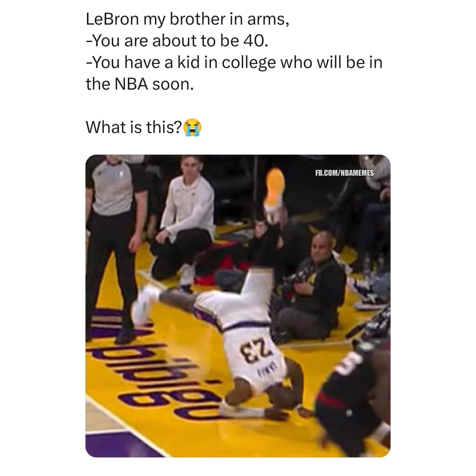 NBA Memes - What is Bron doing😭